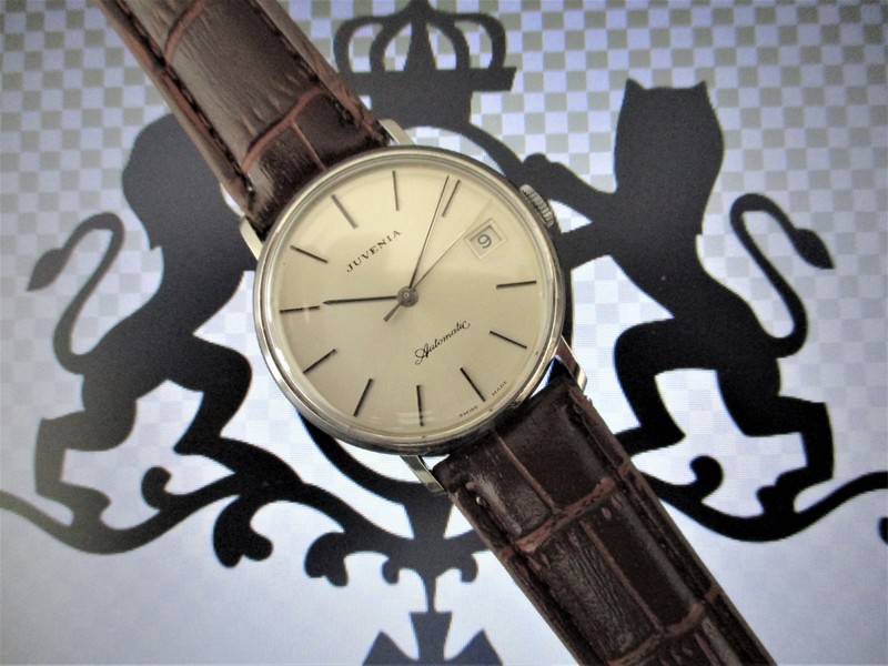 Montre JUVENIA automatique - MONTRES OUVRAGE