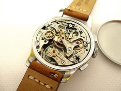 Chronographe SADA m�canique