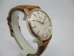 Montre OMEGA Seamaster