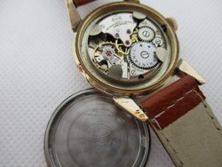 Montre DOXA mcanique