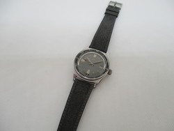 Montre DUWARD Aquastar