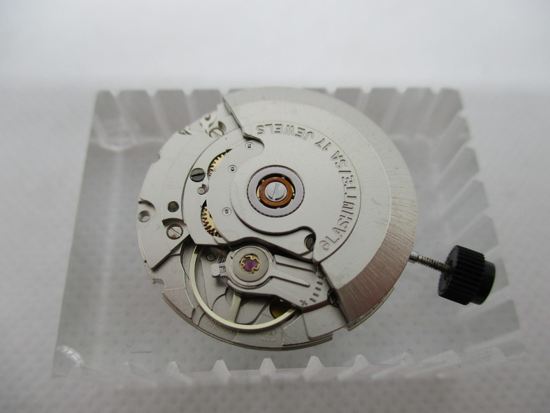 Mouvement 2824 2 MONTRES OUVRAGE