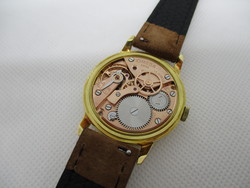 Montre OMEGA or 18k