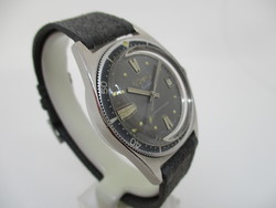 Montre DUWARD Aquastar