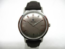 Montre REVUE automatique
