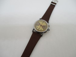 Chronographe MONARCH