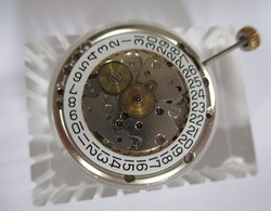 Mouvement TISSOT 784 automatic