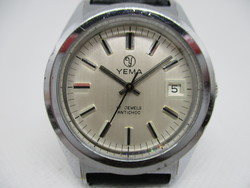 Montre YEMA m�canique