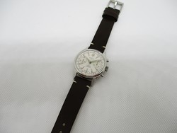 Chronographe AVIA