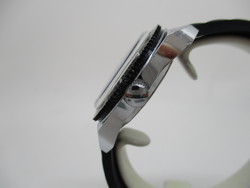 Montre plonge grise